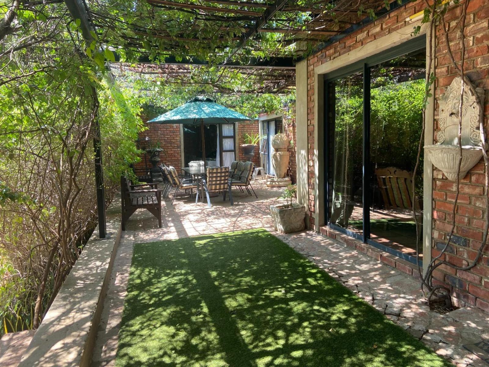 Aloe Guesthouse קלרקסדורפ מראה חיצוני תמונה